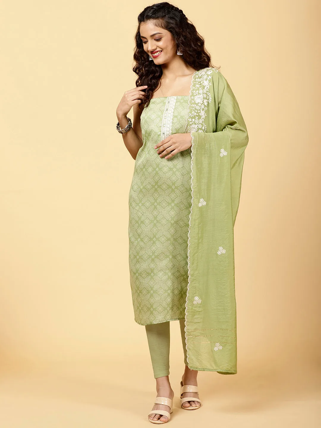 Bandhani Printed Cotton Unstitched Suit Piece With Dupatta