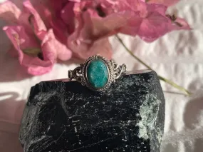 Semi-precious Emerald Melita Ring