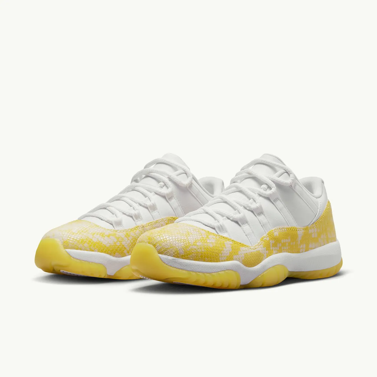 WOMENS AIR JORDAN 11 RETRO LOW WHITE TOUR YELLOW WHITE