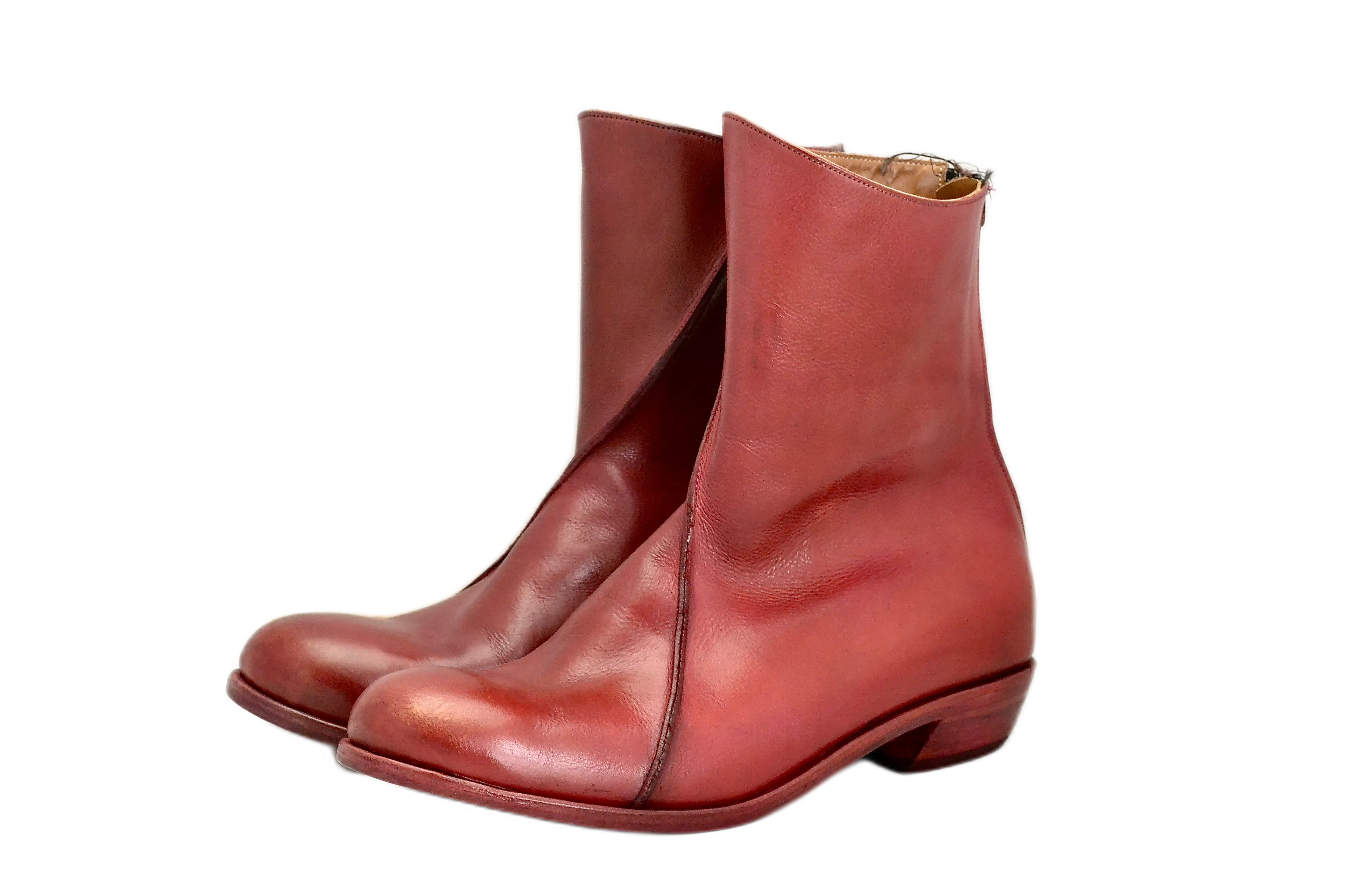 Zip back boot in pomegranate | Calf